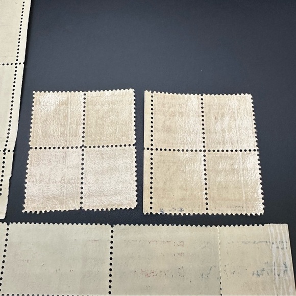 Vintage Postage Stamps Abraham Lincoln - Not used - Picture 10 of 11